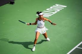 勒布朗·詹姆斯出战吗 湖人对阵雄鹿伤病报告